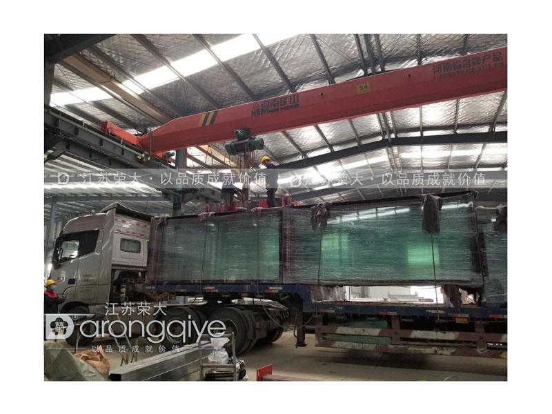 仿古候車(chē)亭