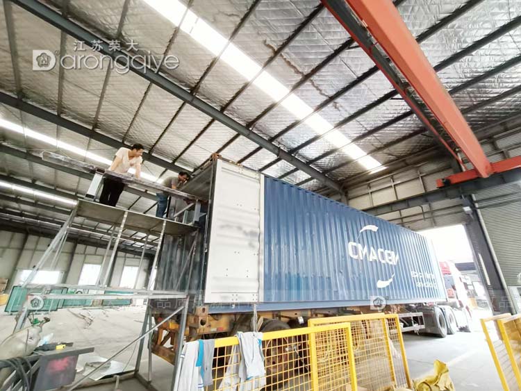 第二批智慧公交站臺(tái)正式發(fā)往德國(guó)